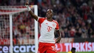 「ただ最高」バイエルン新鋭テルの行動に脚光！少年ファンへのサプライズに目線をそろえての談笑「惚れる要素しかない」