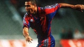 「1人だけ次元が違う」「速すぎる」“元祖”ロナウドの衝撃ゴールに再脚光！47歳のバースデーを古巣もゴール動画でお祝い「本当の怪物」