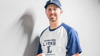 通勤電車でファンと交流、英語表記なしの買い物…　「日本らしい」暮らし満喫のレオ助っ人