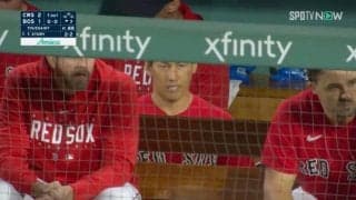 吉田正尚、ヒット性の当たりも相手センターの好守に阻まれる　悔しそうな表情見せるもファンは次打席に期待「今のは悪くない当たり」