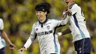 福岡が後半3ゴールで柏に逆転勝利！ 紺野和也が2Gを含む全得点に絡む活躍【明治安田J1第28節】