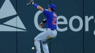 【MLB】鈴木誠也、痛すぎる落球で逆転負け「目一杯反省します」　照明は「言い訳にならない」