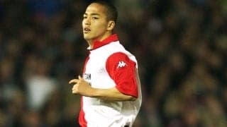 フェイエノールトも引退の小野伸二に労いのメッセージ！UEFAカップ優勝時の貴重映像も公開し反響「日本のレジェンド」「大きな感謝」