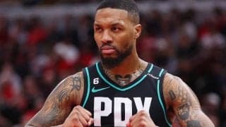 リラードが新天地バックスへ…ホリデー、エイトンらが絡んだ3チーム間トレードが合意