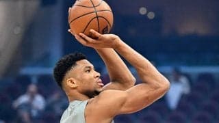 ヤニスとのワークアウトを終えたオラジュワン「とても光栄だったし、すごく楽しかった」