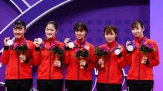 日本女子 銀メダル獲得。平野美宇が東京五輪金メダリストと大激戦を繰り広げるも惜敗【卓球 アジア競技大会／女子団体 結果まとめ】
