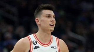 「冗談抜きで」…リラードの交換要員だったヒーロー「デイムのジャージーが欲しい」