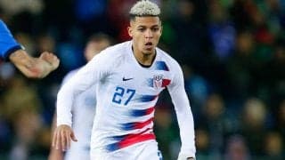 新天地への加入発表から数時間…元アメリカ代表FWがホテルで強盗被害、スニーカーや時計など1580万円