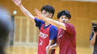 元バスケ日本代表主将が伝えたメンタルの重要性　“サプライズ訪問”の篠山竜青が熱血指導「ウィンターカップで輝いて」