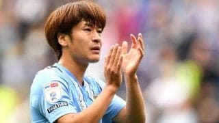 「誰かクラブに連絡を」イングランド2部に挑戦中の坂元達裕、監督は評価も英語の先生を求める？「どんどんと上達している」