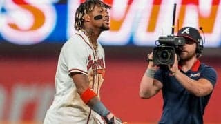 【MLB】大谷翔平を超える“リーグ20冠”　靭帯断裂から復活の25歳…球史に刻まれた奇跡の1年