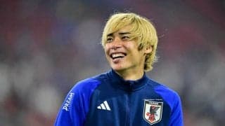 「神映像過ぎん？」伊東純也＆中村敬斗の勝利直後の“会心スマイル”に興奮するファン続出！「お宝映像ォォォ!!!」「2人とも可愛くて無理」「えぐすぎるて色気」との声