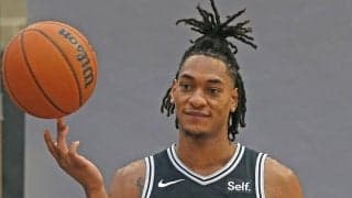 スパーズ在籍4年目を迎えたデビン・バッセルが5年約217億円で延長契約に合意