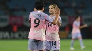 なでしこカルテットで記念撮影！植木理子や長谷川唯ら日本人4選手がイングランドで顔合わせ