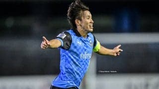 「最高の写真過ぎる」川崎・橘田がゴール後に見せたピッチ上の“相方とのハグショット”が「尊い」「可愛すぎて...」と大反響！ あえて個別でハグし合った歓喜の瞬間