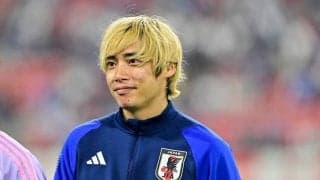 「仕事が早い」伊東純也の「黒髪」イメチェンに“モノマネ芸人”似東純也も素早くチェンジ！「なんか伊東純也、柏木陽介、中村憲剛を足して3で割った感ない⁇」との声