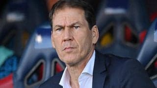 ひとまず留任のガルシア監督、ナポリ会長「適切な時期に適切な決断を下す」