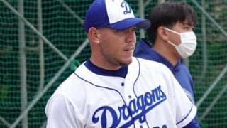 6か月ブランクも155キロ…メジャー15球団が視察　中日退団ロドリゲス、再始動でアピール