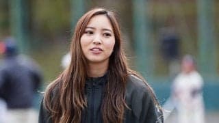 ギャップ萌え確実「かわいい服装なのに打球ヤバい」　野球女子に驚愕「CMの依頼来る」