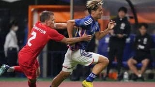 「大失態を犯した」中村敬斗へのカナダ代表DFのラフプレーが海外メディアでも物議！「明らかに不必要だった」