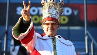 ポーランド代表が粋な計らい…悪天候での遅延受け、フェロー諸島からの帰国便に一部サポーターを招待