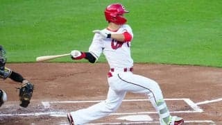 「吉田正尚みたいなスイング」　今永粉砕…衝撃の“弾丸アーチ”は「これは豪快弾」