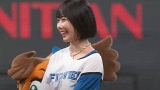 まさかの“やり直し”で照れ笑い「世界一カワイイ」　ハニカミ投球が断トツの250万再生