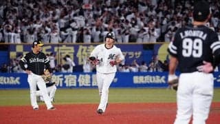 ロッテ藤岡が起死回生の同点3ラン　延長10回に3点奪われるも、その裏に劇的弾