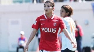 「さすが勝利の女神」「美しかった」遠藤優がルヴァン杯で見せた浦和サポーター姿が話題! ピッチ外でも浦和ユニ姿