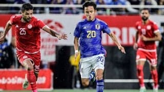 「手渡しは裏山すぎる」日本代表・久保建英がミニボールをファンへ直接渡すシーンが話題に！「一生の思い出や」「22歳とは思えぬ」の声