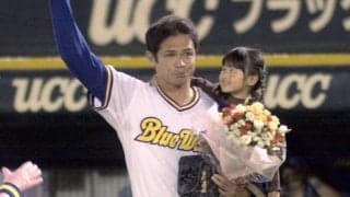 監督の“待った”で実施されなかった引退試合　始球式で幕…悔し涙で終わった現役生活