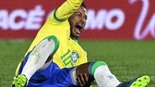 今季絶望で“ガラスの天才化”!? 過去6年で7度も重傷を負ったネイマールの嘆きたくなる「悲劇的な負傷歴」