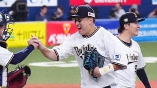 ラオウが魅せた“美技”に本拠地喝采　全速力で飛球を追い…最後はダイビング好捕