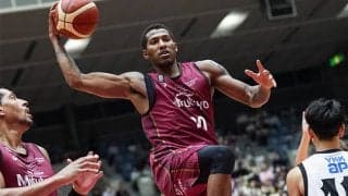 波状攻撃でリードをつかんだ川崎が富山を下し4連勝…“新加入”ウィンブッシュは23得点