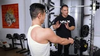 【前編】歴30年の筋トレ博士が伝授！初心者がジムでやるべき５つの種目