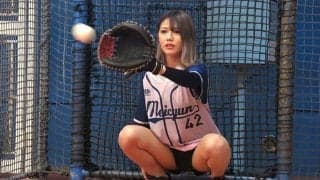 ショーパンギャルの快速球が「速くなった」　大胆フォームでミット一直線「しなやかすぎる」