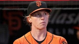 初の女性監督の誕生はお預けか　ジャイアンツ、ライバルのパ軍監督が新監督の最有力に