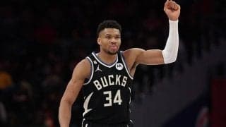 バックスのスーパースター、ヤニス・アデトクンボが3年約277億円の延長契約に合意