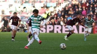 旗手怜央、キーパーの逆を突く技ありPKがまさかのポスト直撃！“日本人4人揃って得点”お預けに「ポストが憎たらしい」