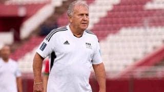 ジーコ氏が沼津の試合を観戦！日本代表監督時代の教え子・中山雅史監督の勝利を見届ける