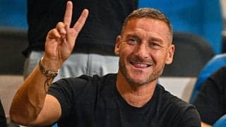 「凄すぎ」「熱い」来日トッティが中田英寿と22年ぶりの再会！ローマ時代以来の共演「お互い高め合っていた印象」