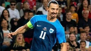 「肩関節どうなってるんだ」ほぼ360度回転！42歳イブラヒモビッチの驚異の柔軟性に驚きの声「体操選手のようだ」