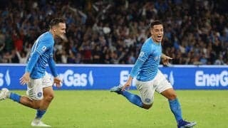 ジルーがドッピエッタもナポリが後半に追いつき白熱のドロー決着【セリエA】