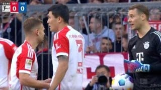 あわや一触即発！わずか開始4分の「一発レッド退場劇」 一体、何があったのか？ 約1年ぶり復帰した守護神ノイアー vs ボールを奪われたキミッヒが揉める危険な瞬間