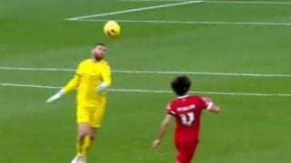 「もう外そう」痛恨ミスのアメリカ代表GKに批判殺到！「簡単に処理されるべきボール」が頭上を越え、サラーに得点を許す…