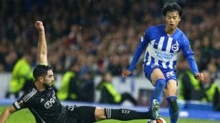 「試合の激しさを物語る…」“三笘カメラ”が捉えたバチバチの1対1映像が反響！左足のソックスには穴が空く