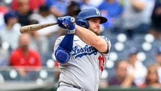 ド軍、通算180発マンシーと2年36億円で契約延長　大谷翔平の争奪戦へ弾みか