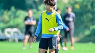 【3試合出場機会がない川崎FW山田新が燃やす闘志(1)】「今は序列が低くても…」と絶やさぬ試合出場への気持ち。「鬼さんはしっかり練習見てくれてる」