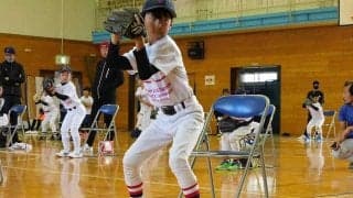 「腰を回して投げる」はNG？　小学生も知らないと損…理想の動作に導く“体への理解”