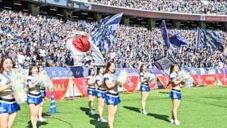 「彼女達も共に戦った！泣けるやん」J1福岡の優勝に立ち会った「チアリーダーの歓喜の姿」が涙を誘う！ 福岡から国立競技場に駆けつけてのうれし涙に、「最高です」の声